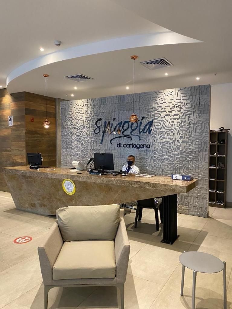 Con Salida Privada A La Playa En Morros, Apartamento Cartagena