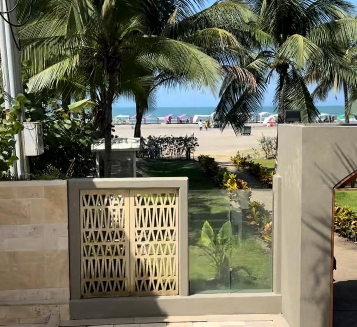 Apartamento Con Salida Privada A La Playa En Morros,