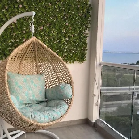 Apartamento Con Salida Privada A La Playa En Morros,